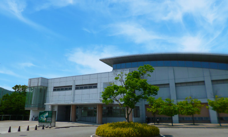 塩瀬体育館外観